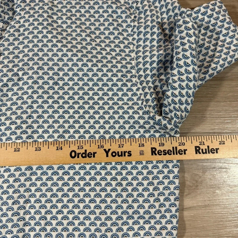Johnnie O Featherweight Button Up Shirt Men's S White Blue‎ Geometric AOP Print